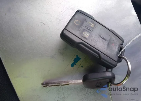 2015 Chevrolet Silverado 1500 2Lt z USA, uszkodzony, nr VIN 1GCVKREC3FZ439821